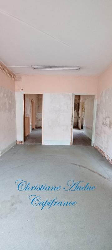 Maison - 144 m² - 8 pièces