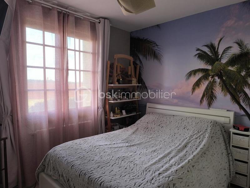 Maison - 218 m² - 10 pièces