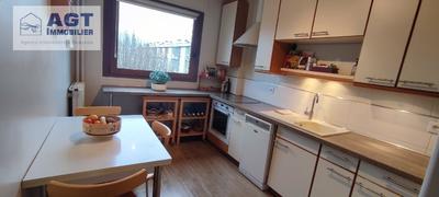 Appartement - 96 m² - 5 pièces