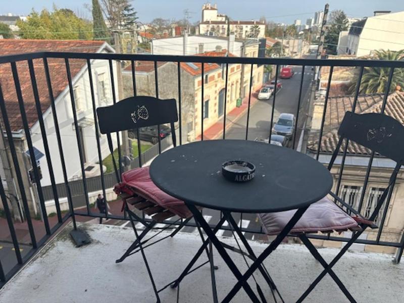 Appartement - 95 m² - 5 pièces