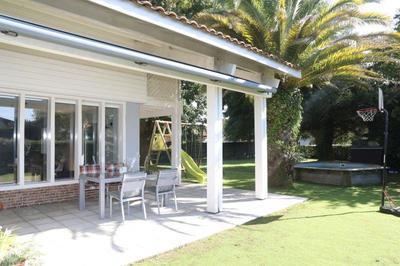 Villa - 270 m² - 7 pièces