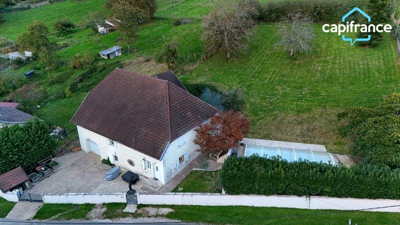 Maison de village - 215 m² - 7 pièces