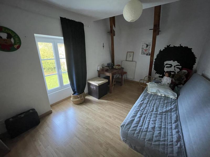 Propriété - 162 m² - 6 pièces