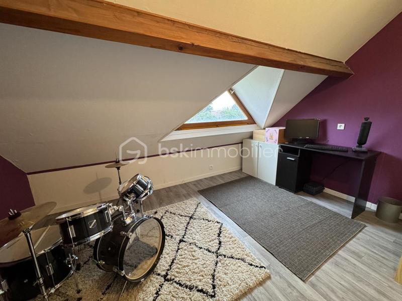 Maison traditionnelle - 169 m² - 7 pièces