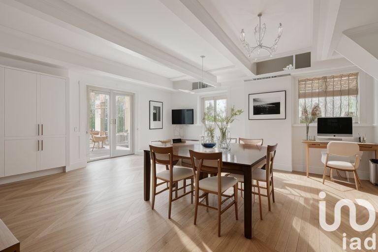 Maison - 195 m² - 7 pièces