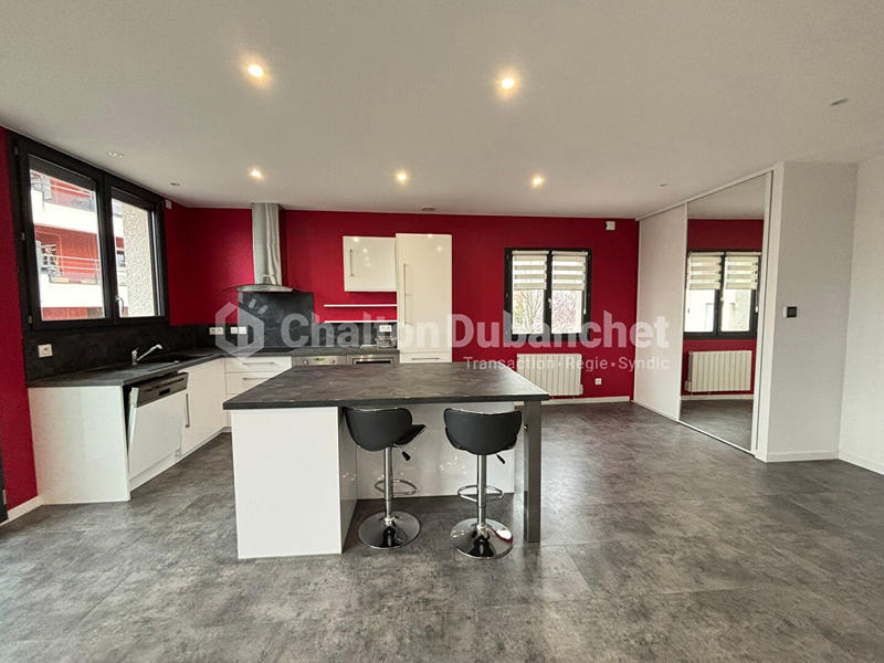 Appartement - 86 m² - 3 pièces