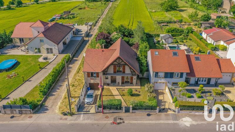 Maison - 139 m² - 6 pièces