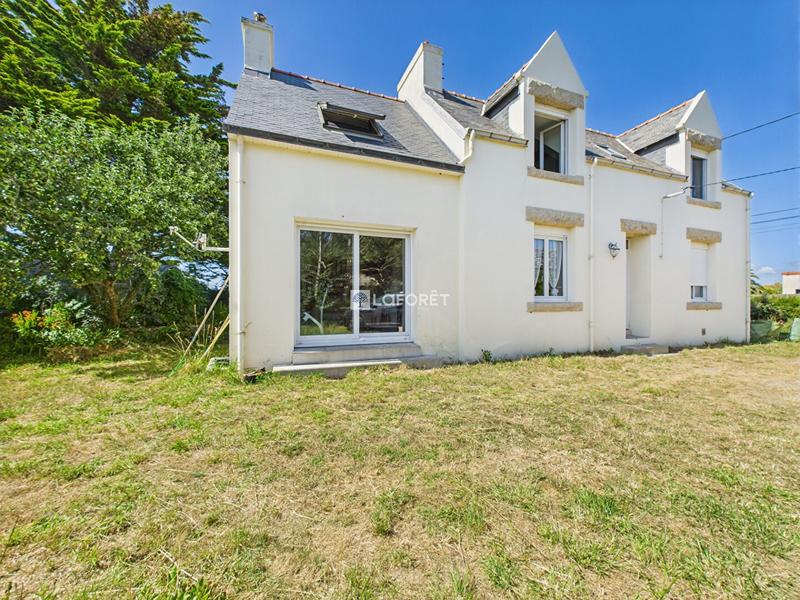 Maison traditionnelle - 120 m² - 6 pièces