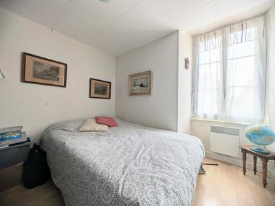 Maison - 140 m² - 4 pièces