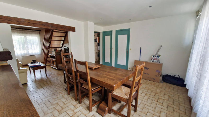 Maison - 80 m² - 5 pièces