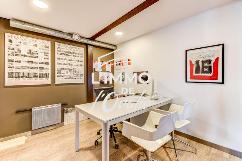 Local commercial - 292 m² - 8 pièces