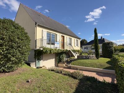 Maison - 94 m² - 5 pièces