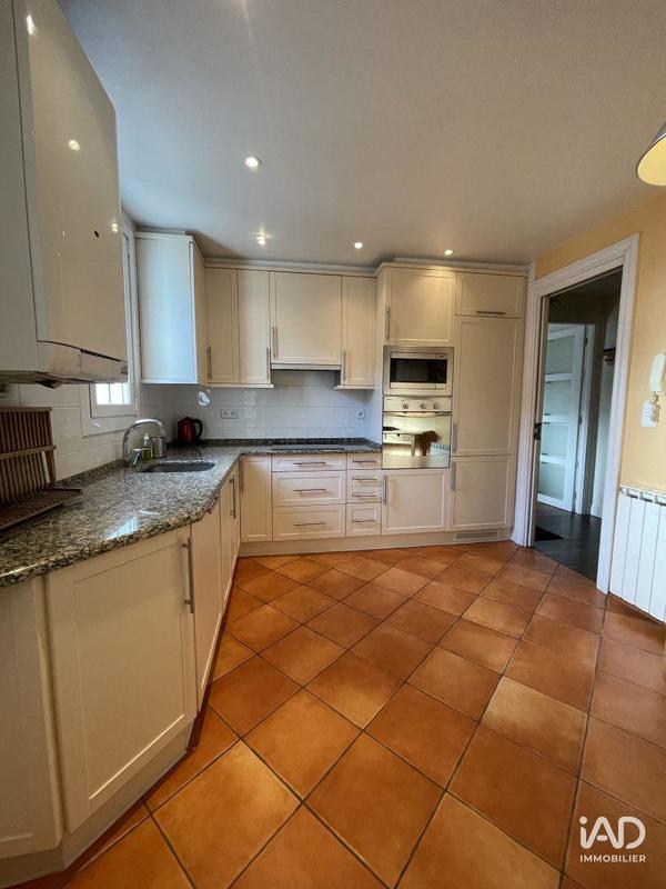 Appartement - 112 m² - 4 pièces