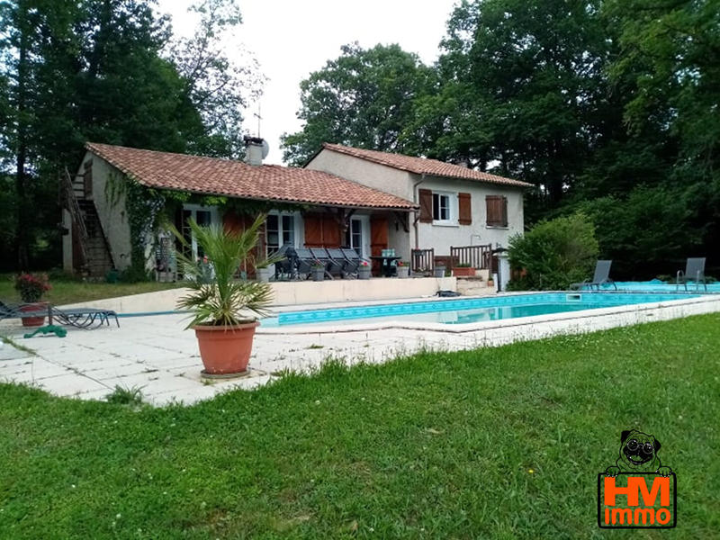 Maison - 160 m² - 9 pièces