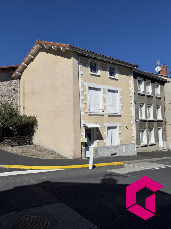 Maison - 102 m² - 4 pièces