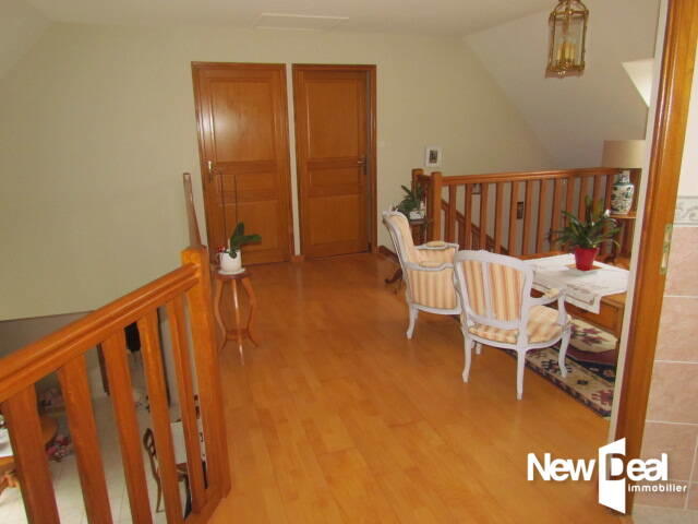 Propriété - 228 m² - 7 pièces