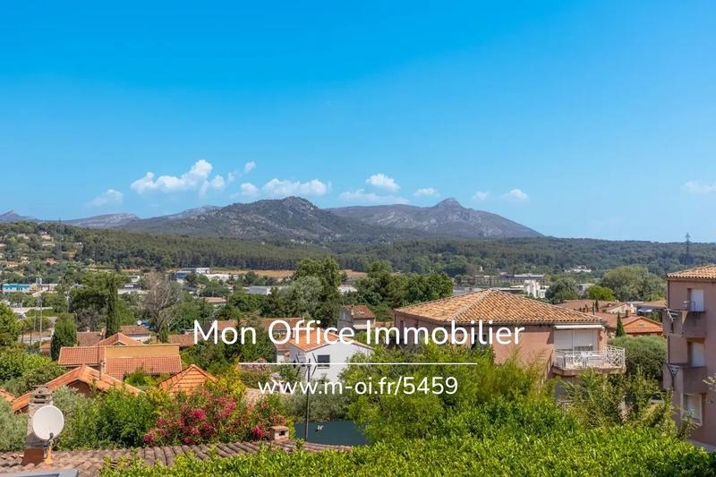 Maison - 175 m² - 6 pièces