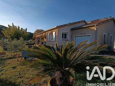 Maison - 98 m² - 4 pièces