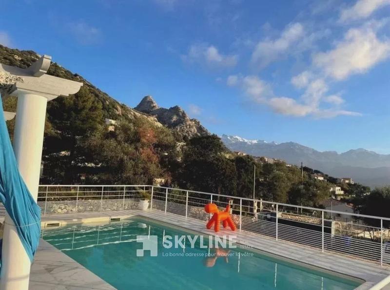 Villa - 185 m² - 5 pièces