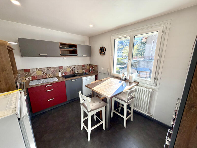 Maison - 159 m² - 7 pièces