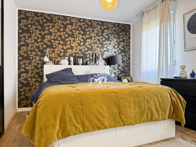 Duplex - 103 m² - 5 pièces