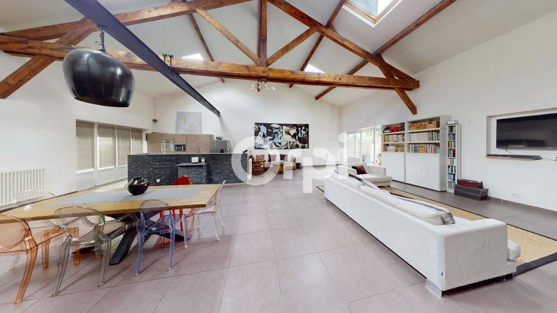 Maison - 175 m² - 6 pièces