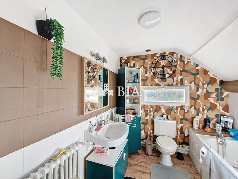 Maison ancienne - 151 m² - 7 pièces