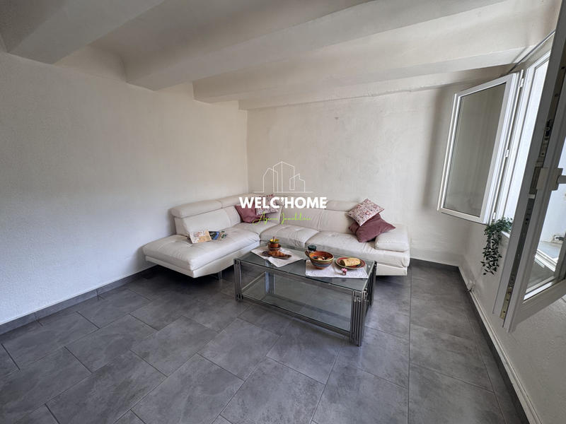 Maison - 98 m² - 5 pièces