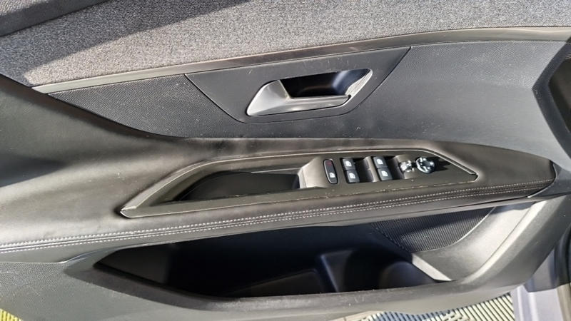 Peugeot 3008 2.0 Bluehdi 150ch Ss Bvm6 Allure