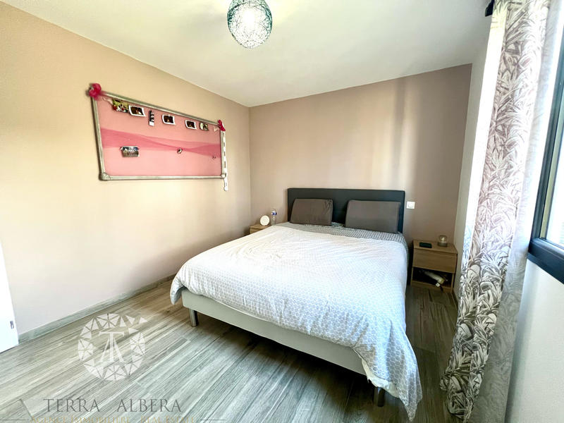 Villa - 123 m² - 4 pièces