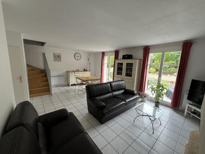 Maison - 101 m² - 5 pièces