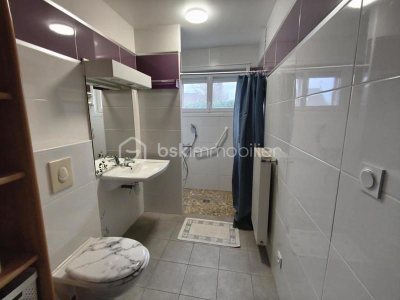 Pavillon - 145 m² - 7 pièces