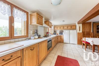 Maison - 142 m² - 6 pièces