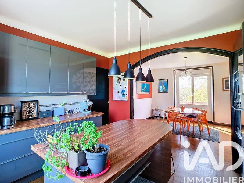 Maison - 154 m² - 8 pièces