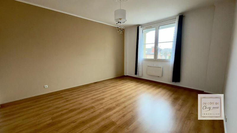 Appartement - 185 m² - 6 pièces