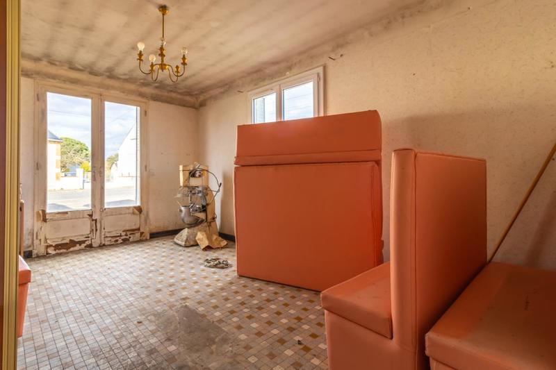 Maison - 228 m² - 12 pièces