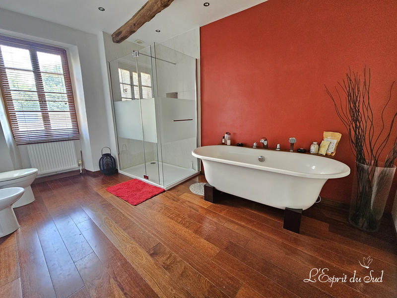 Bastide - 480 m² - 13 pièces