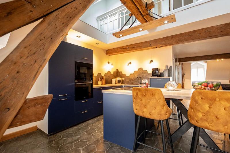 Appartement - 98 m² - 3 pièces