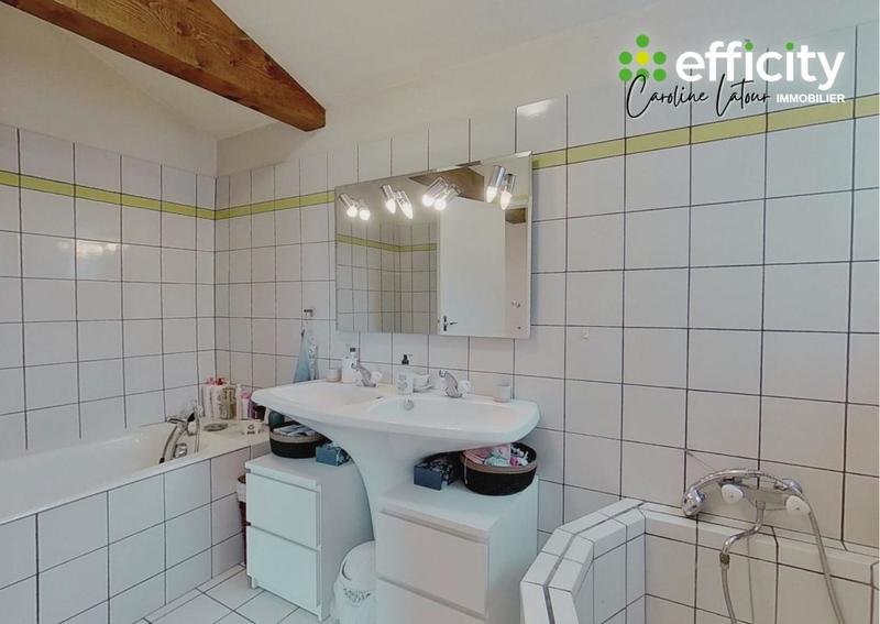 Maison - 136 m² - 5 pièces