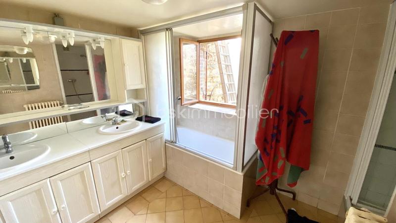 Maison - 128 m² - 5 pièces