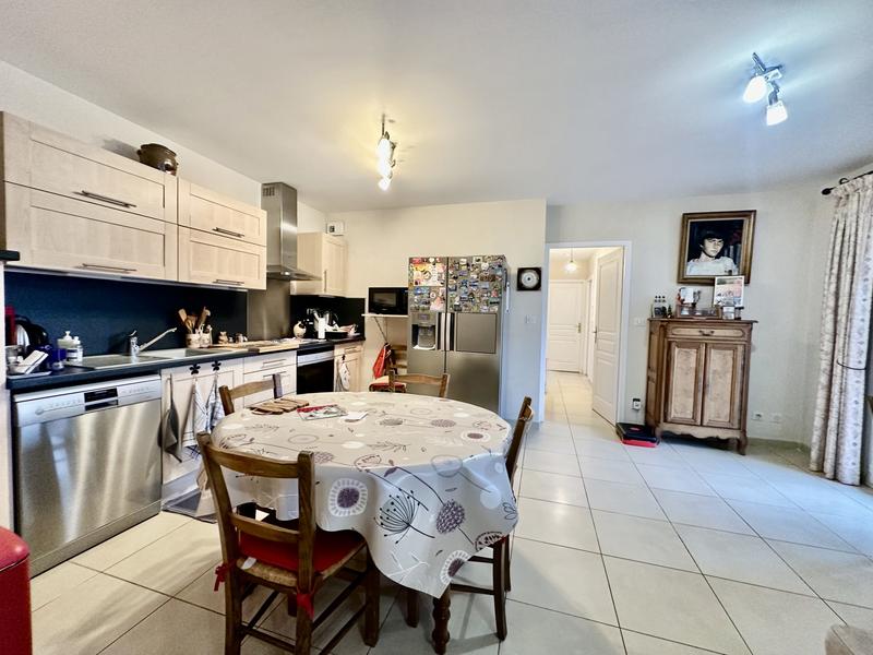 Appartement - 89 m² - 3 pièces