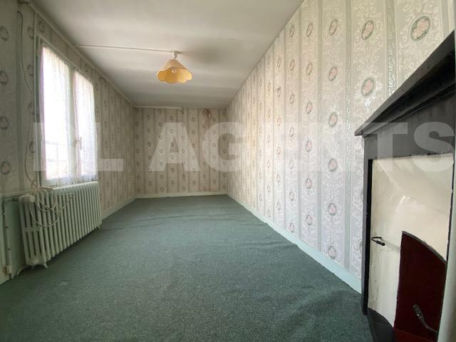 Maison - 100 m² - 6 pièces