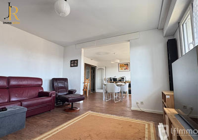 Appartement - 112 m² - 5 pièces