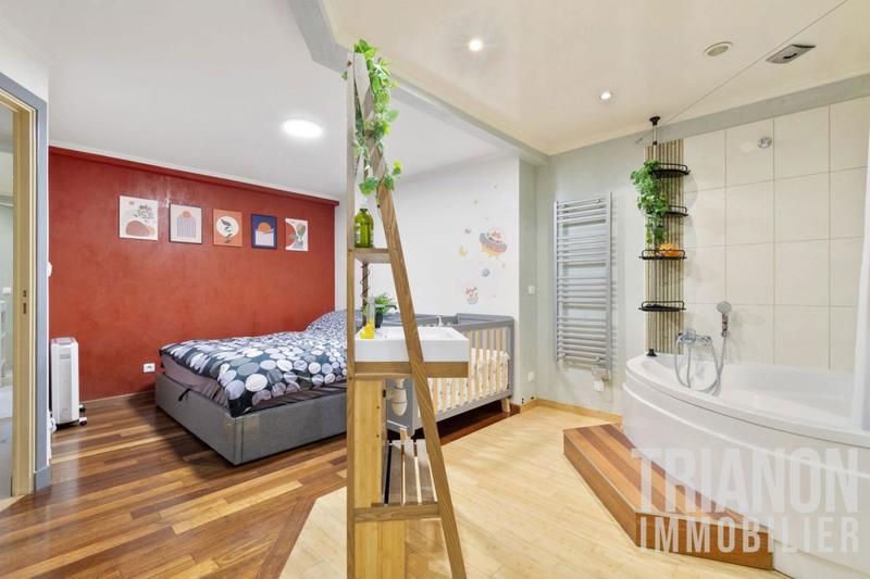 Appartement - 85 m² - 4 pièces