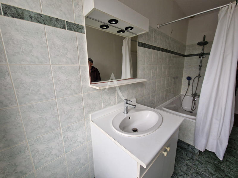 Maison - 85 m² - 3 pièces