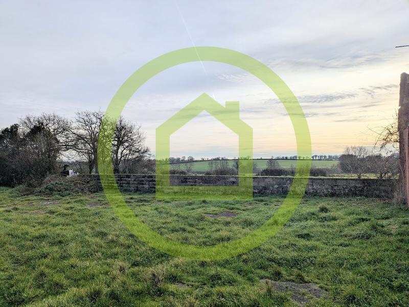 Remise - 128 m² - 1 pièce