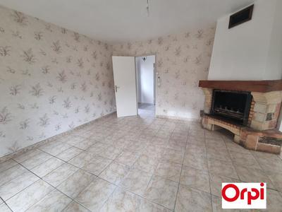 Maison - 99 m² - 5 pièces