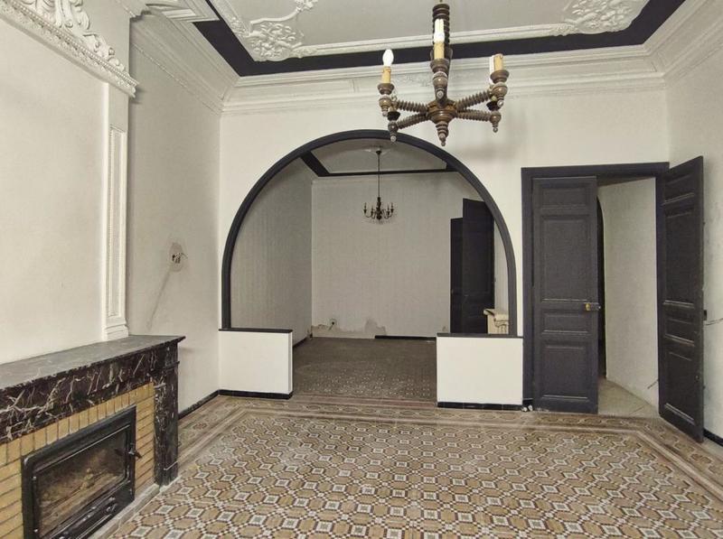 Appartement - 384 m² - 12 pièces