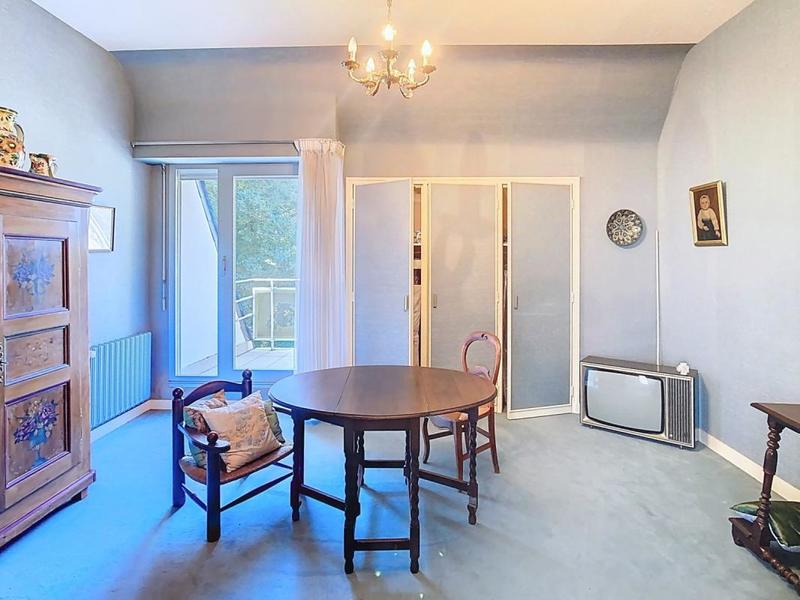 Villa - 273 m² - 9 pièces