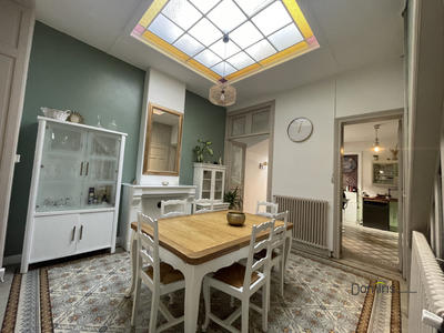 Maison - 144 m² - 5 pièces